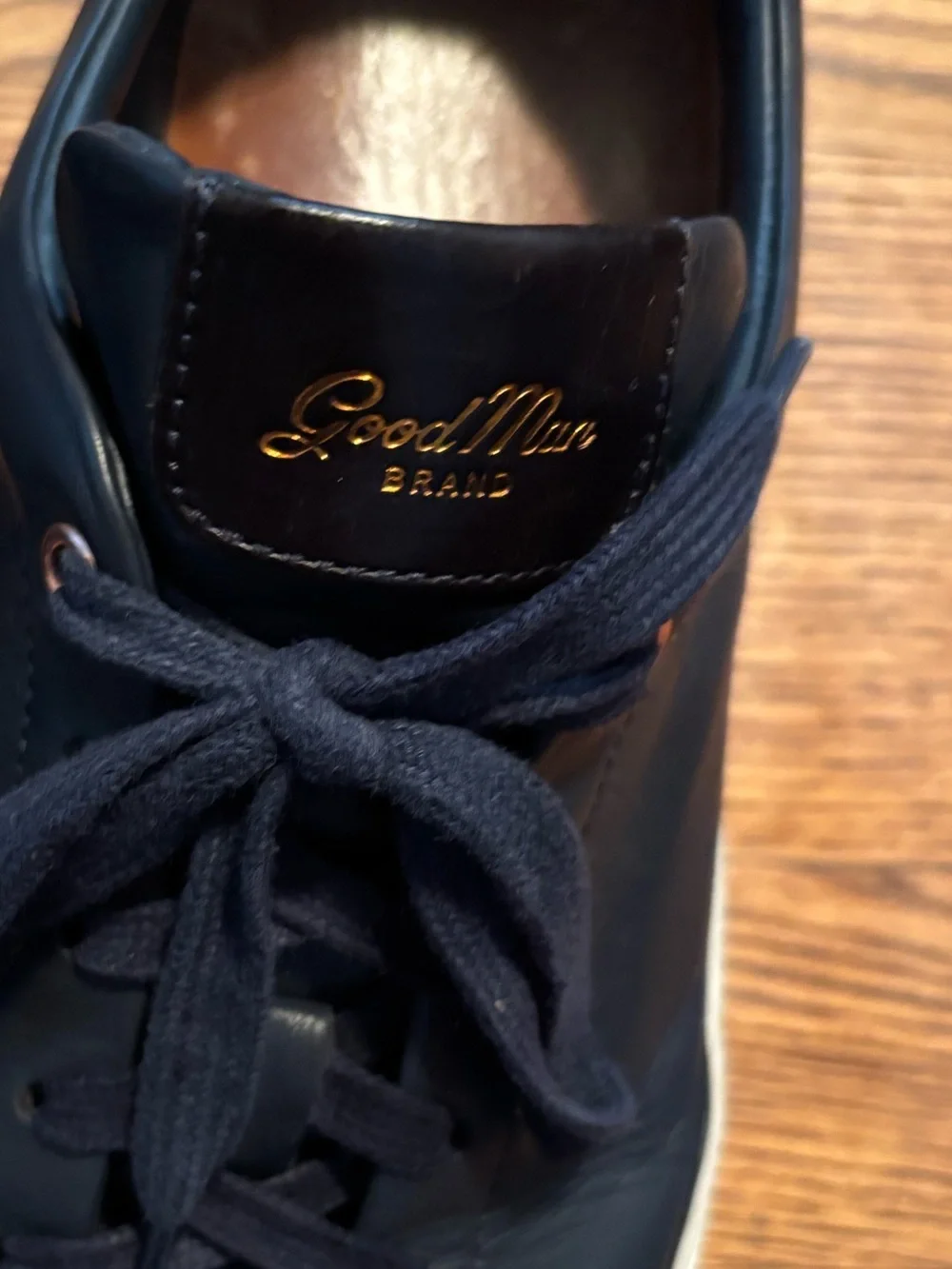 Good Man Brand Legend Lo-Top Sneakers Navy Blue Leather Size 9